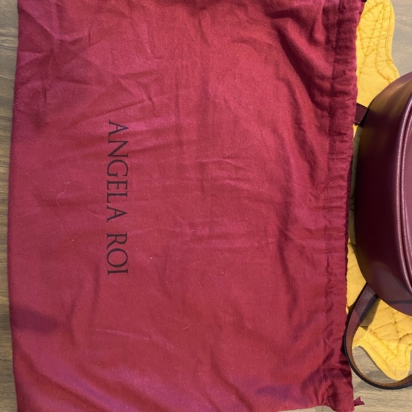 Angela Roi- Vegan Morning Crossbody- Bordeaux - Picture 6 of 16